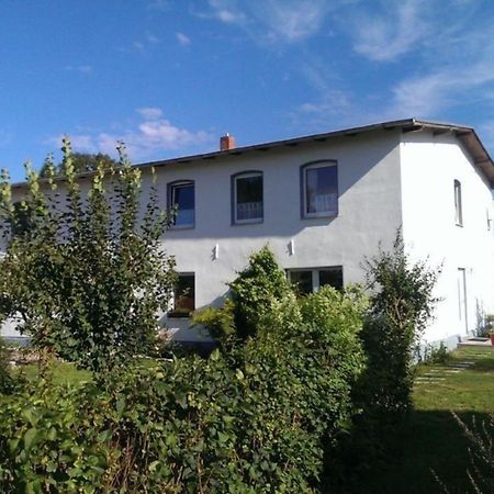 Familienfreundliche Wohnung In Vorland Mit Garten Exterior foto